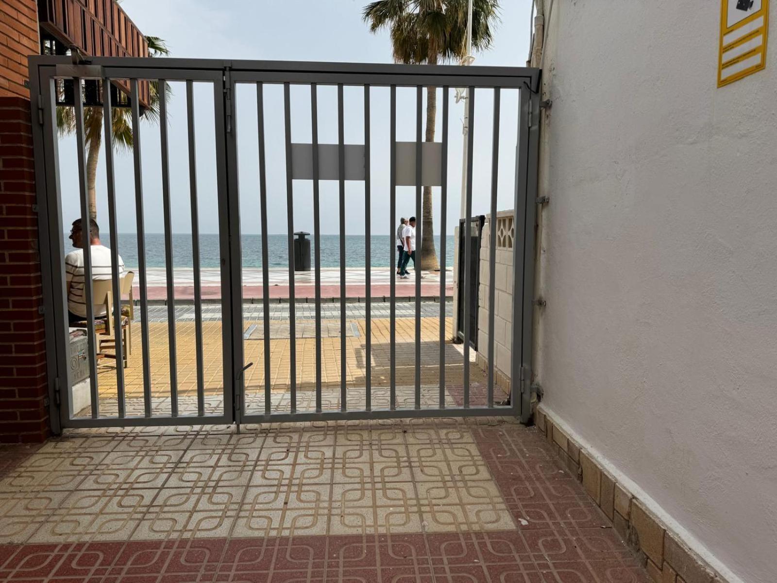 Apartamento En Primera Linea De La Playa Алтеа Екстер'єр фото